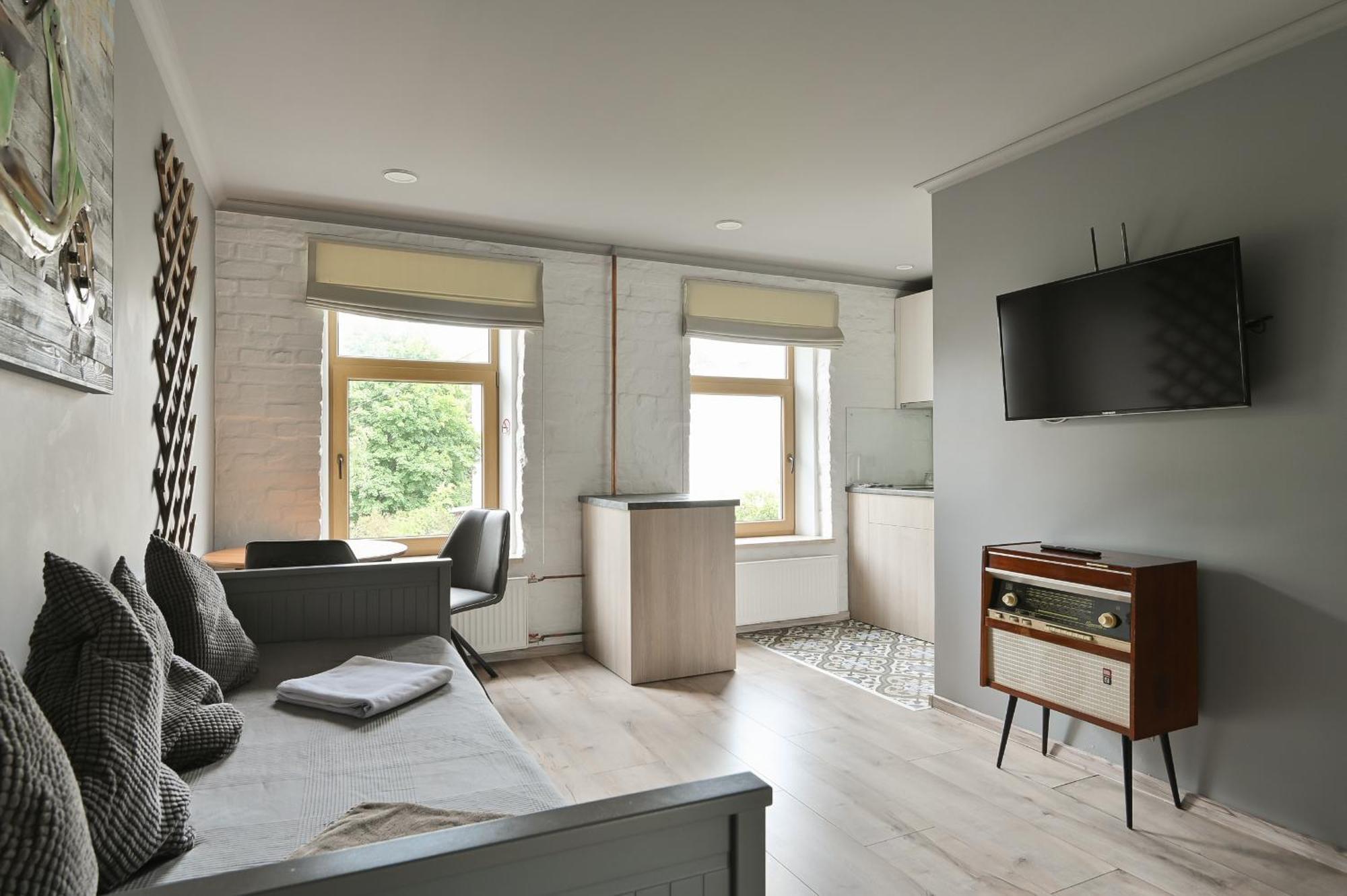 Loft design studio apartment Riga Buitenkant foto